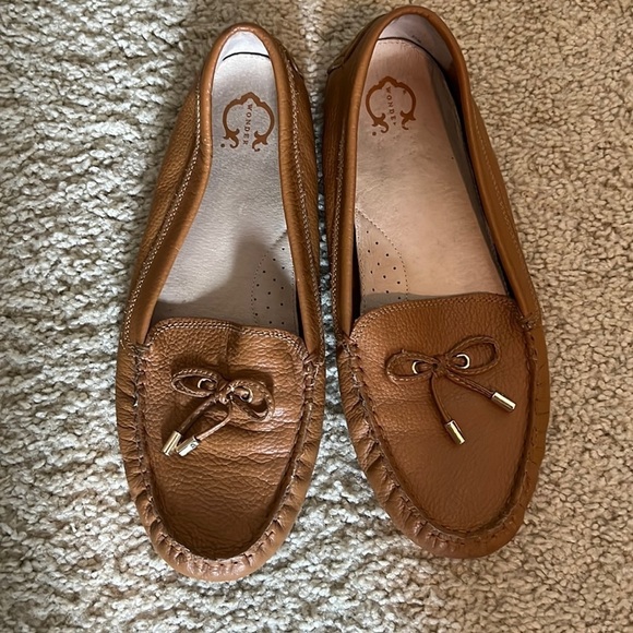 Tan leather C WONDER flat size 9.5 - Picture 1 of 2